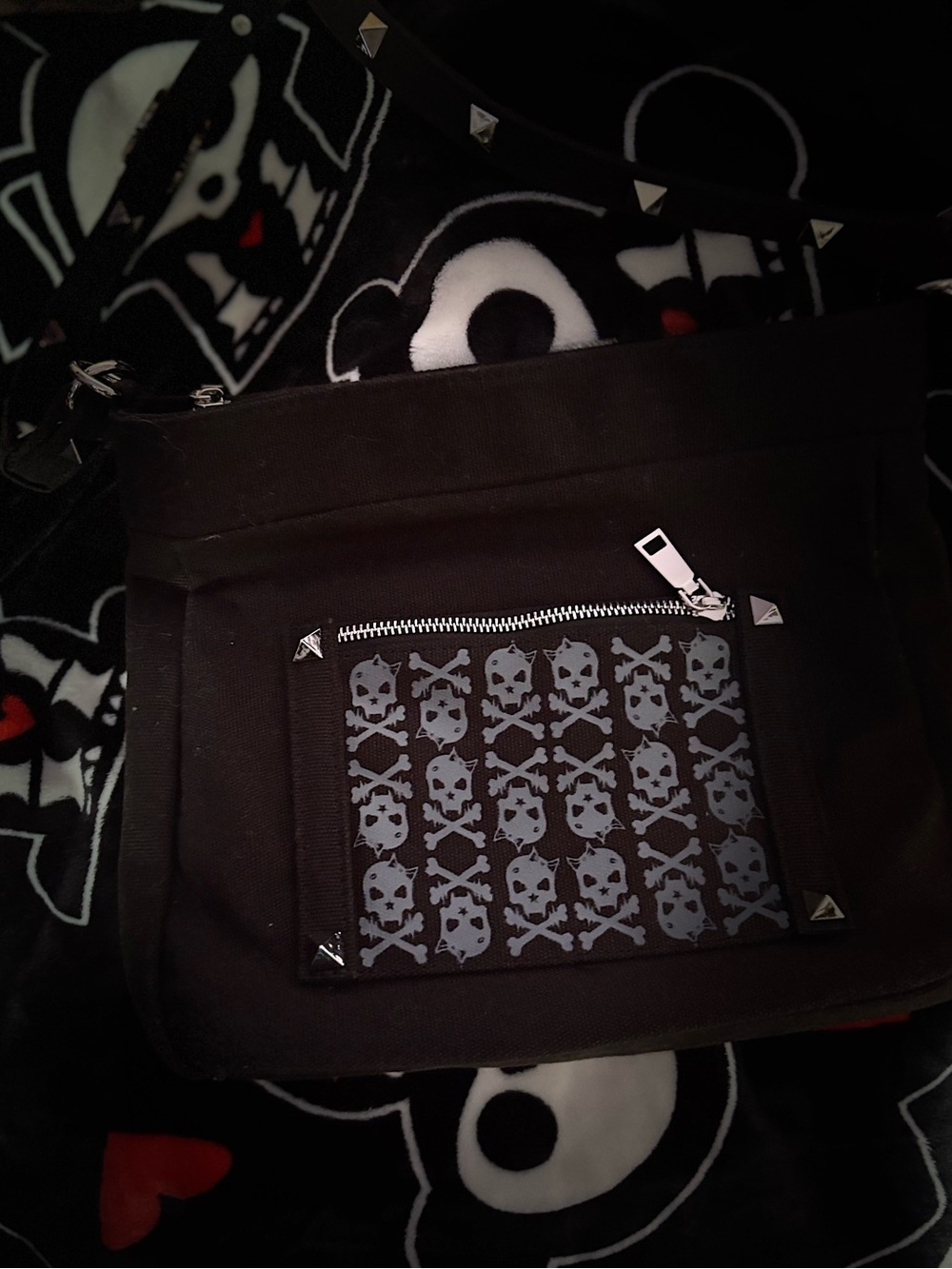 Punxnkisses Messenger bag brand new
